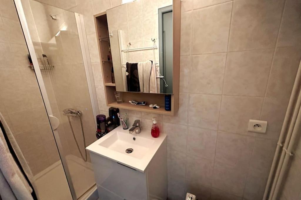 Apartment Studio 27m2, Cosy, Douillet, Neuf, Parking Privee